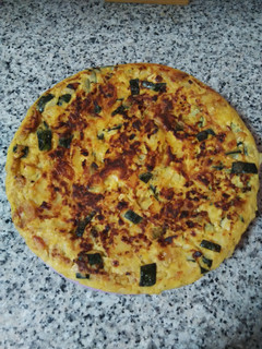 Una foto de Tortilla de patatas y calabacín para tupper