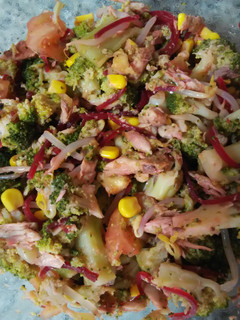 Una foto de Ensalada de brócoli
