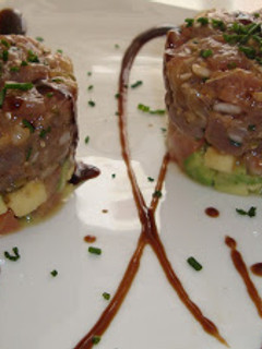 Una foto de Tartar de Atún