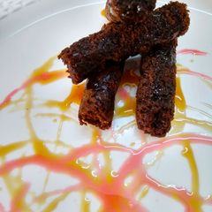 A picture of Chocolate cake cigar.
