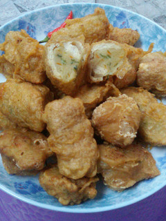 Foto resep Tahu Goreng isi Bakso AymUd