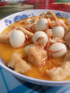 Foto resep Tahu & Telur Puyuh Kuah Santan Pedas