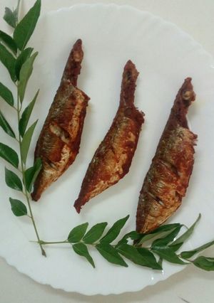 அயிலை மீன் வறுவல் (Neem fish fry) (Ayilai meen varuval recipe in Tamil) செய்முறை முக்கிய புகைப்படம்