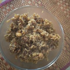 A picture of Gud rice.