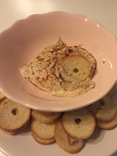 Una foto de Hummus DIP