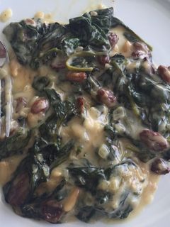Una foto de Espinacas con crema