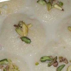 A picture of RasMalai.