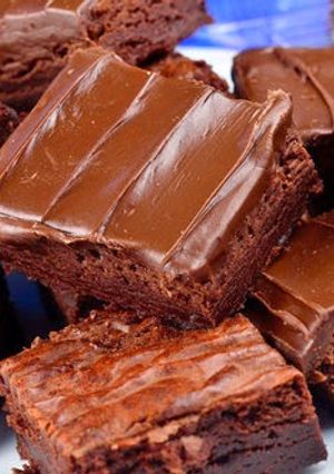 Una foto de Exquisito y sencillo dulce de chocolate en microondas 