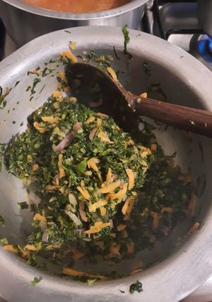 A picture of Fried sukuma wiki and spinach.