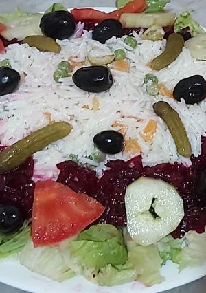 صورة لوصفة سلطة مشكلة