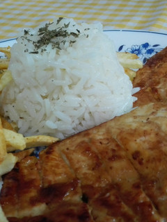 Una foto de Pechuga de pollo con miel y mostaza