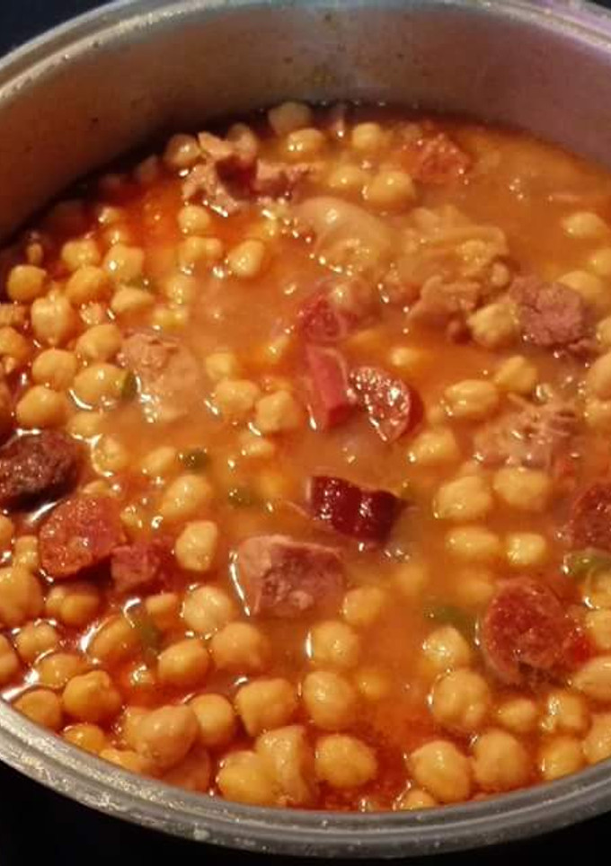 Una foto de Garbanzos compuestos estilo canario