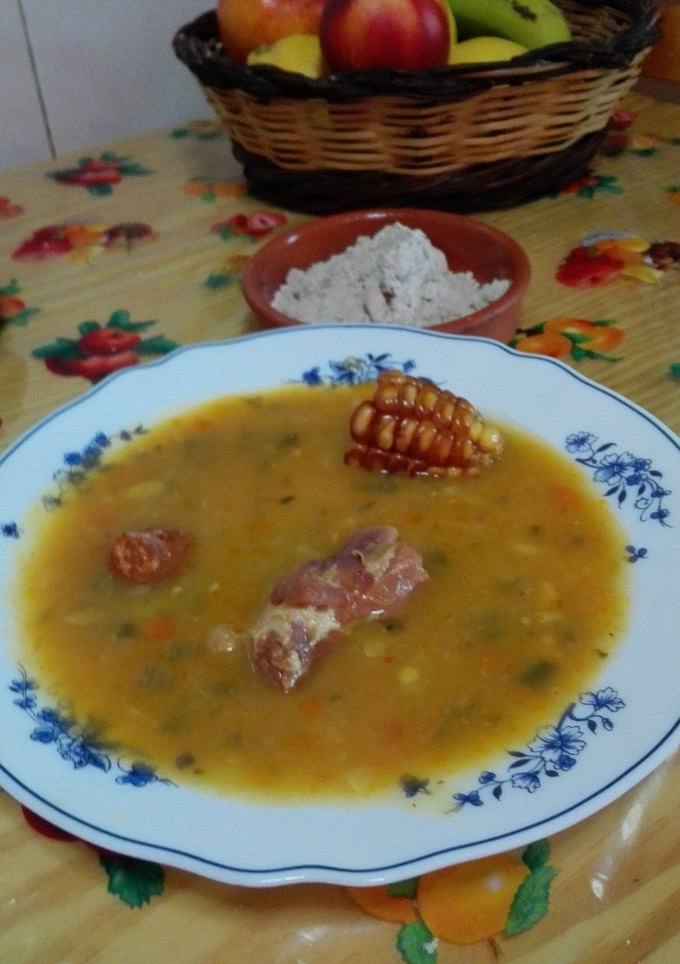 Una foto de Potajito de verdura canario