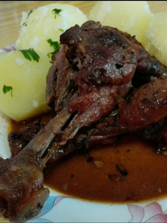 Una foto de Pollo en adobo estilo canario!!