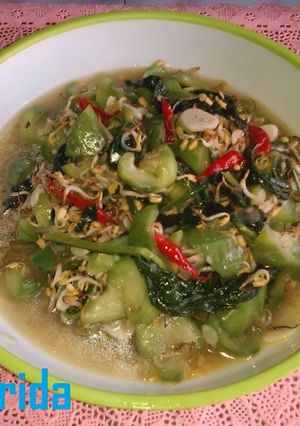 Foto resep Tumis Oyong Sawi dan Tauge
