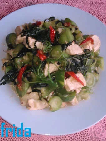 Cara Mudah Membikin Resep Tumis Oyong Tahu dan Bayam yang Bisa Manjain Lidah Anti Ribet, Menggugah Selera