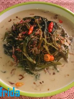 Foto resep Kangkung Kuah Santan Lezat