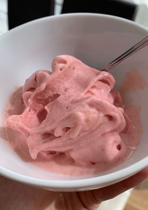 Una foto de Helado muy fácil y rapidísimo (solo lleva frutas)