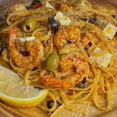 Shrimp linguine A picture of Shrimp linguine.