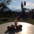 Licor cremoso con aroma y sabor del café Colombiano
