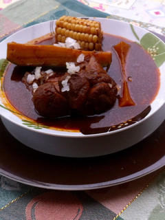 Una foto de Mole de Olla