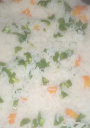 A picture of Veges white rice.