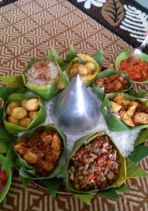 Foto resep Tumpeng sederhana ala kiki