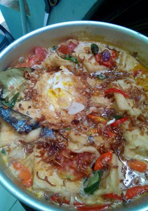 Foto resep Pindang salem telorceplok tahu kuah santan pedas