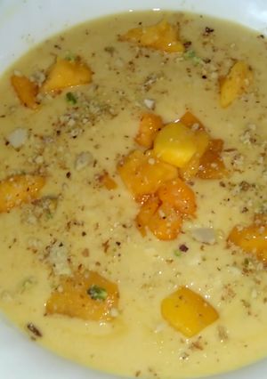 A picture of #mango rice kheer.