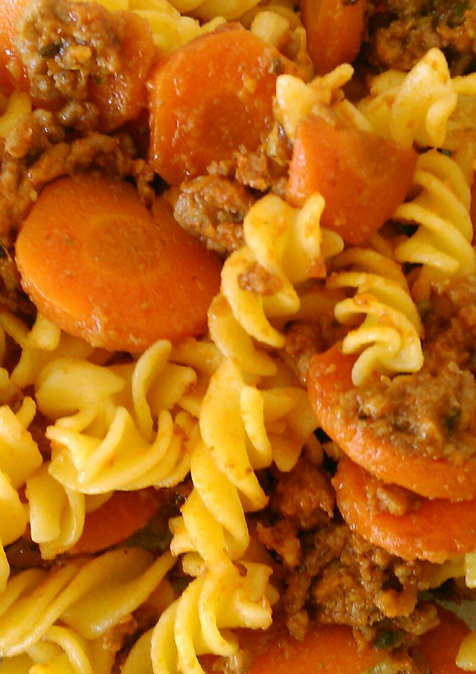 Una foto de Espirales con sofrito, carne y zanahoria SIN GLUTEN