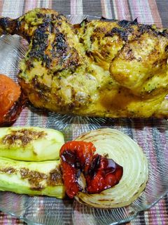 Una foto de Pollo a la brasa