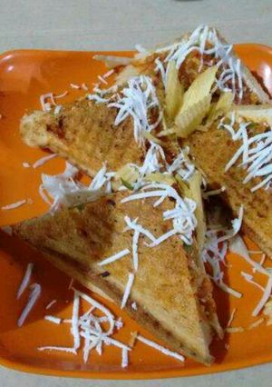 A picture of Grilled Sandwich.