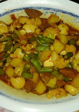 Foto resep Capcay Kuah Campur Pentol, Ayam dan Telur 