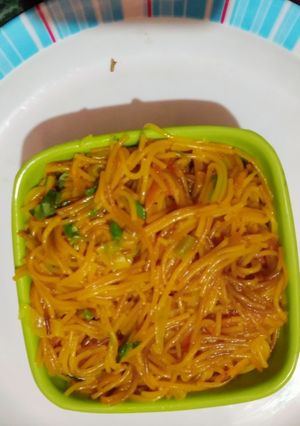 A picture of Veg Namkeen seviyan.