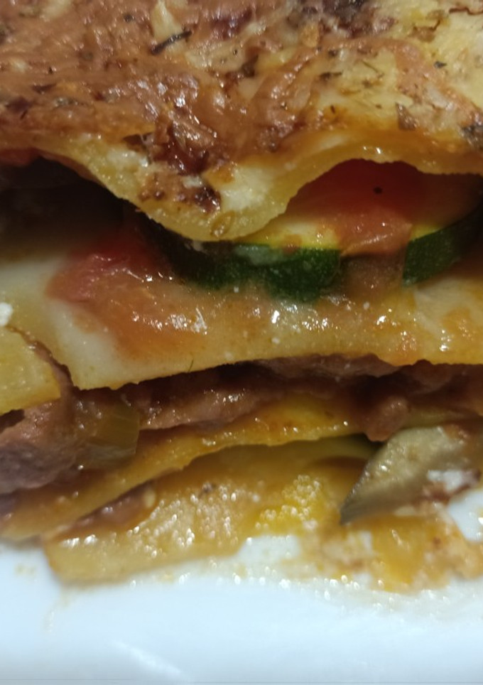 Una foto de Lasaña de ternera con verduras para celíacos