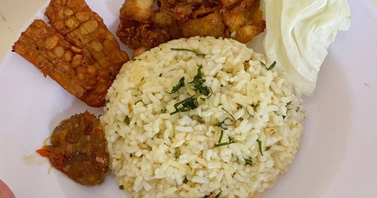 Nasi Daun Jeruk Enak Gurih Mudah dan simpel dibuat