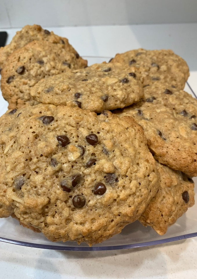 Una foto de Cookies de avena y chocochips o lo que guste!