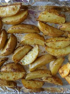 Foto resep Spicy potato wedges