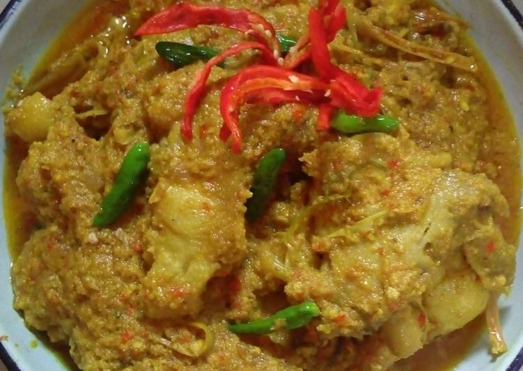 Cara Gampang Menyiapkan Arsik ayam kaya rasa Anti Gagal