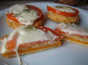 Una foto de Milanesas de Calabaza a la Napolitana