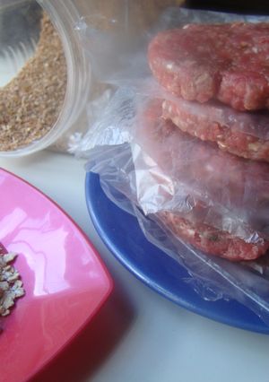Una foto de Nutri-Hamburguesas caseras para congelar