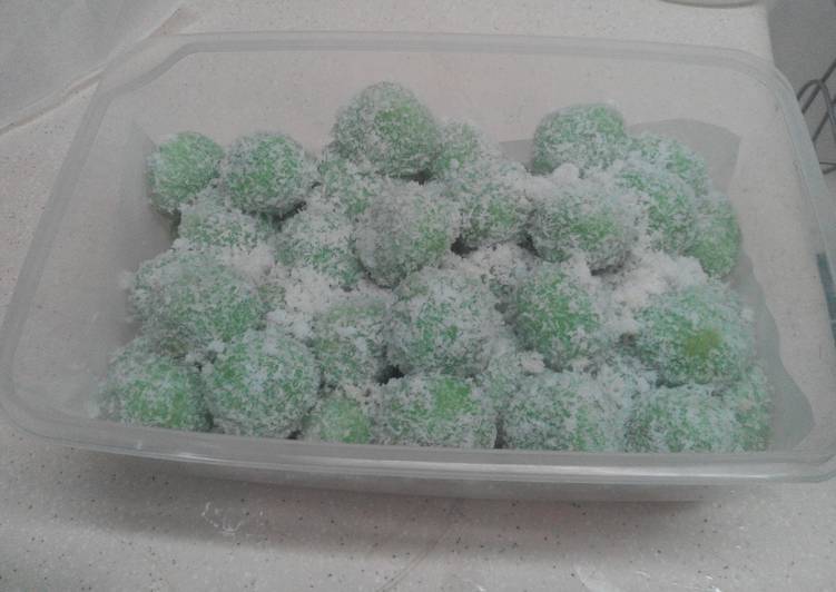  Resep  Klepon  ubi  jalar  oleh Yayuk Juan Cookpad