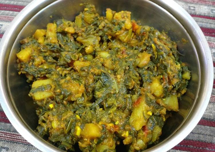 Steps to Prepare Any-night-of-the-week Palak sabzi