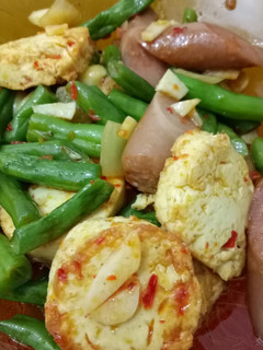 Foto resep Tumis campur-campur. Tofu, sosis, buncis