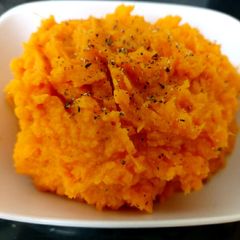 A picture of My Lemon Peppered Mashed Sweet Potato 😋.