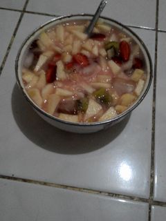Foto resep Es Buah Segar Sederhana