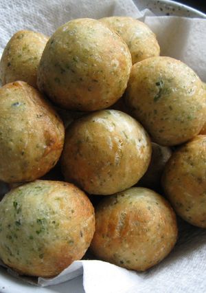 A picture of Savoury ‘Aonori’ Doughnuts.