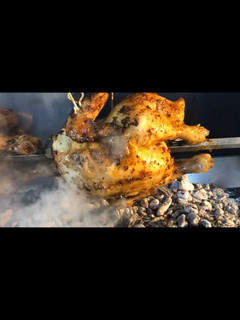 Una foto de Pollo ajoli al asador