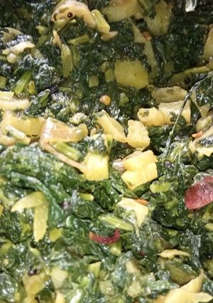 A picture of Radish leaves fry.