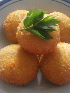 Foto resep roti goreng isi kentang